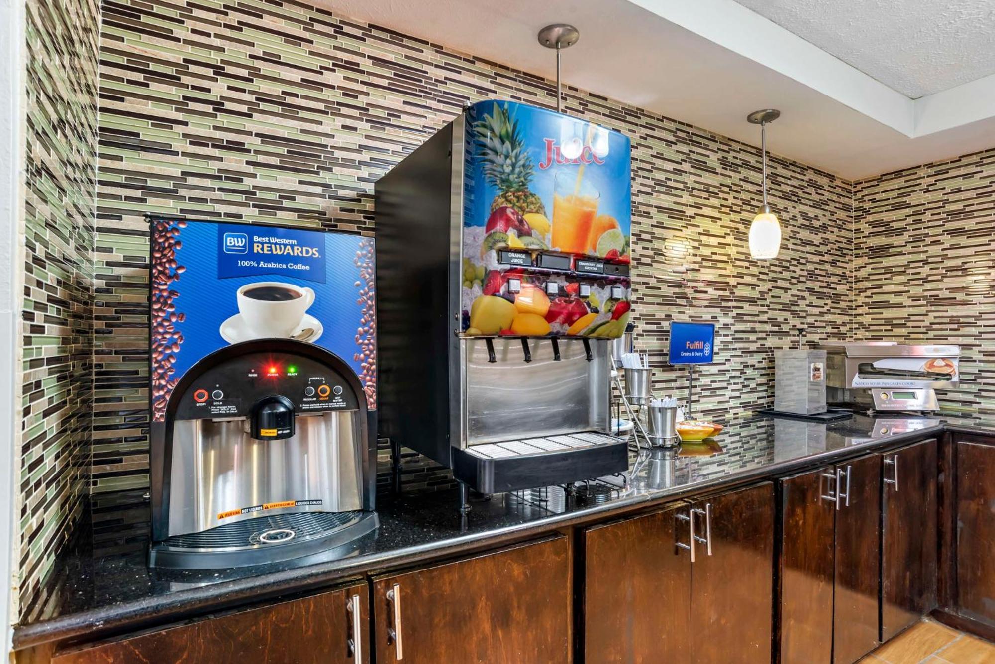 Best Western Canton Inn Buitenkant foto